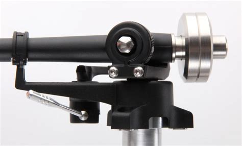 Only setup difference was that mine had 3mm of Rega. . Rega rb880 tonearm review